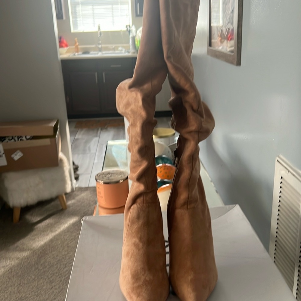 Aldo Calf Heel Boot Suede Tan Excellent Condition $60